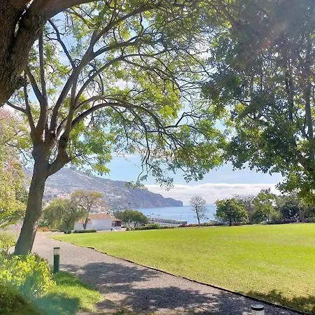 Funchal Peaceful Luxury 2 Bed Funchal (Madeira)