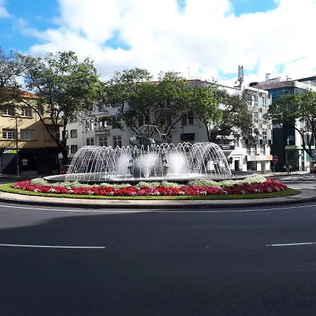 Funchal Peaceful Luxury 2 Bed * Funchal (Madeira)